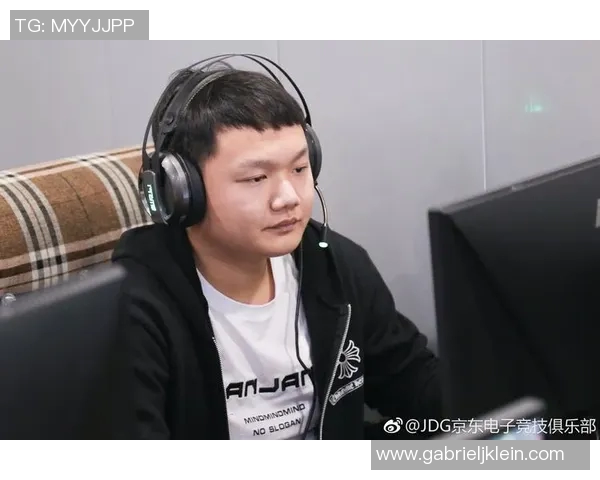 电竞实时数据解析JDG战术体系中的阵地战策略与应用分析
